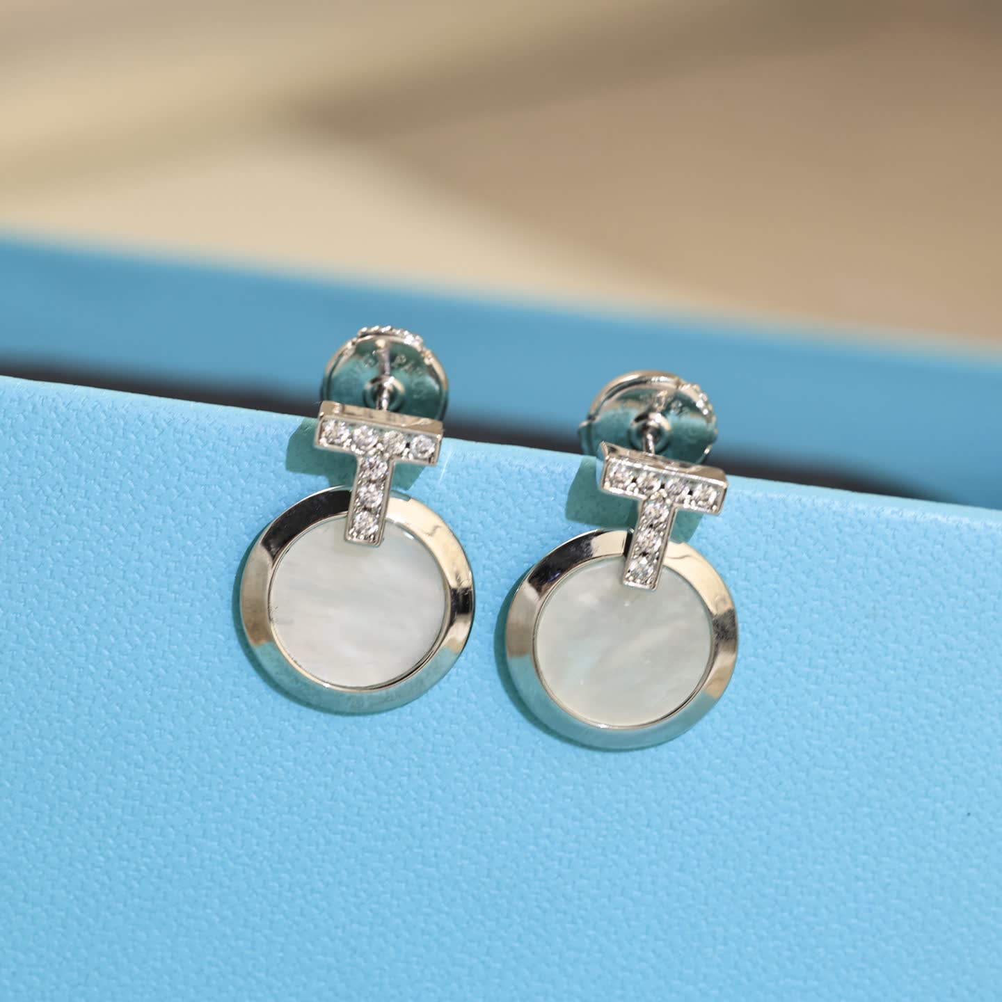 Tiffany & Co T Tahari Gold Tone Pearl Stud Earrings with Crystal Accents